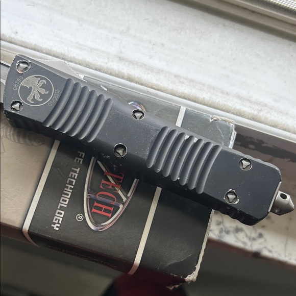 Microtech Combat Troodon - Picture 8 of 17